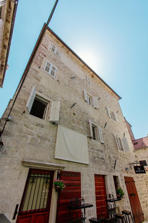 Old Town Museum Square Apartment Kotor Luaran gambar