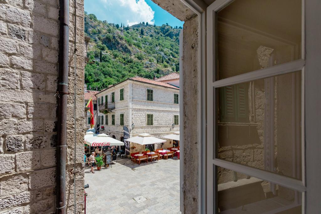Old Town Museum Square Apartment Kotor Luaran gambar